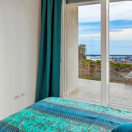 Gioia 8, Emma 别墅 *