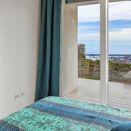 Gioia 8, Emma 别墅 *